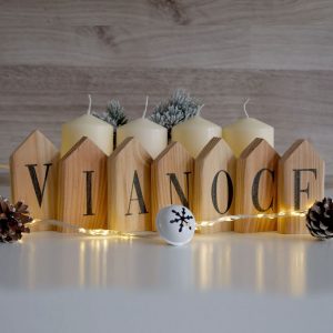 Adventné dekorácie drevené domčeky VIANOCE slovenské Relaxiana